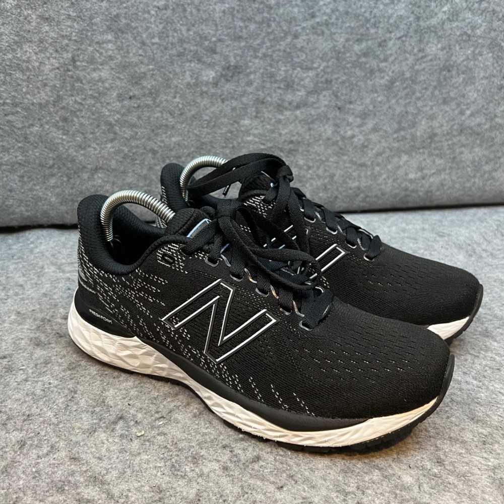 New Balance Fresh Foam Black Running Shoes Athletic Sneakers‎ Women's 10.5 - Picture 2 of 9